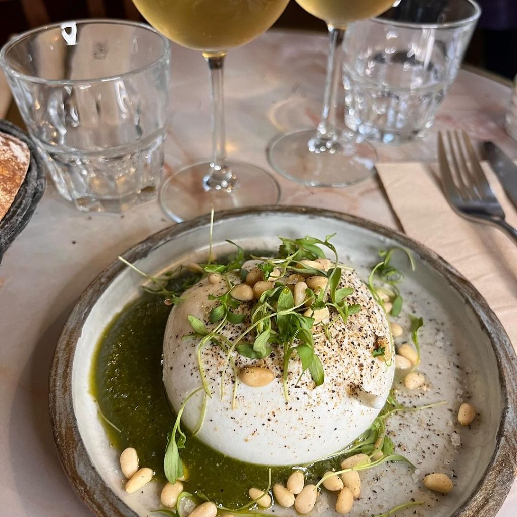 Le JAJA Restaurant Et Cave Bar Vin Paris 19 le-jaja-restaurant-et-cave-bar-vin-paris-19